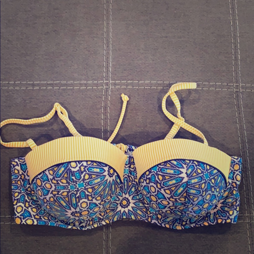 Bikini Top with cups